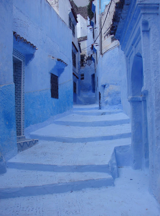 calle-azul-pueblo-marruecos
